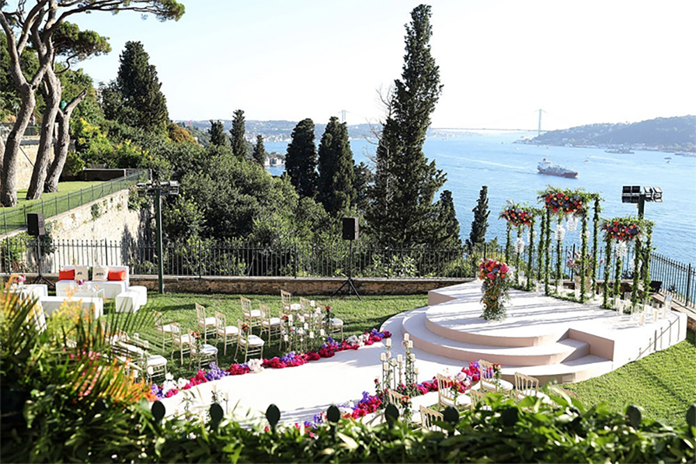 İstanbul Adile Sultan Sarayı Düğün Organizasyonu Fiyatları