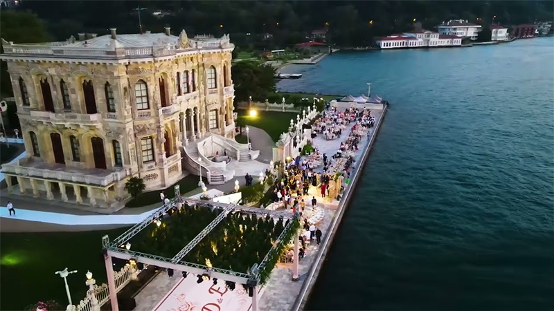 Küçüksu Kasrı Düğün Organizasyonu İstanbul | 2026 Fiyatları, Süsleme ve 7/24 Hizmet