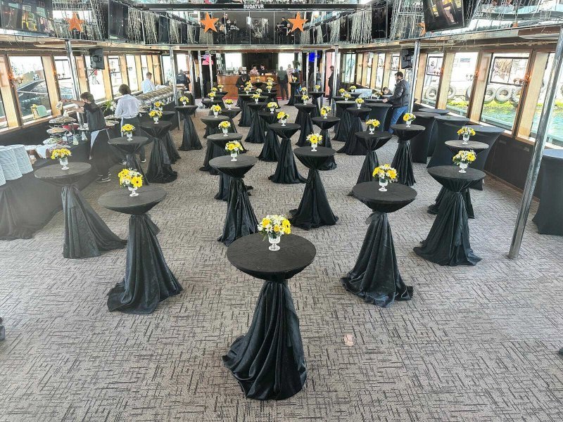 Bakırköy Kokteyl Bistro Bar Masası Kiralama