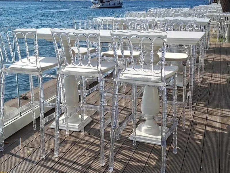 Profesyonel Beyaz Lake Kokteyl Masası Kiralama Firması